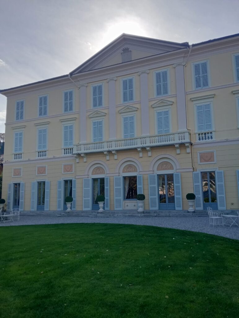 risultato finale restauro infissi Villa Parravicini Como